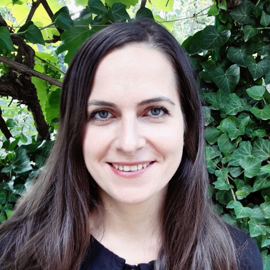Octavia Nicorescu Octavia Nicorescu